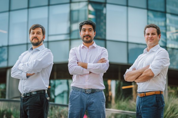 Andrés Alarcón, Sebastián Chaparro y Rodrigo Huerta, fundadores de Self.