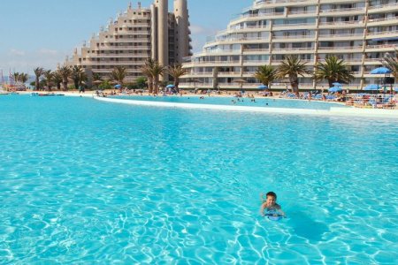 <p>Lagunas artificiales de Crystal Lagoons se instalarán en Brasil de la mano de inmobiliaria argentina Ecipsa</p>