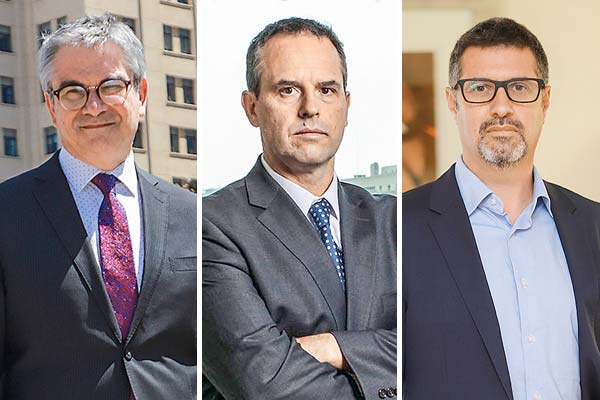 <p>Mario Marcel, ministro de Hacienda. Kevin Cowan, exvicepresidente de la CMF y hoy académico de la UAI. Claudio Soto, economista jefe del Banco Santander Chile y exHacienda y Banco Central. Fotos: Julio Castro y Archivo </p>