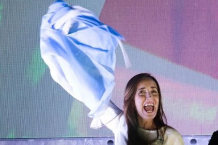 <p>Victoria Villarruel: la vicepresidenta de línea dura de Argentina que quiere reescribir la historia</p>