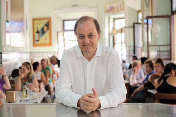 Eduardo Arriagada, autor de Hiperconectados: “Hay tres dolores en el mundo actual, el algoritmo, la desinformación y la polarización”