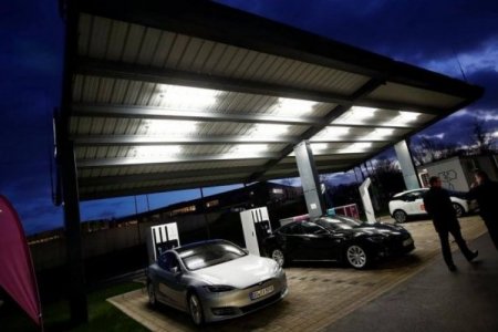 <p>Arval y Enel X acuerdan instalación de electrolineras en Perú, Chile, Colombia y Brasil</p>