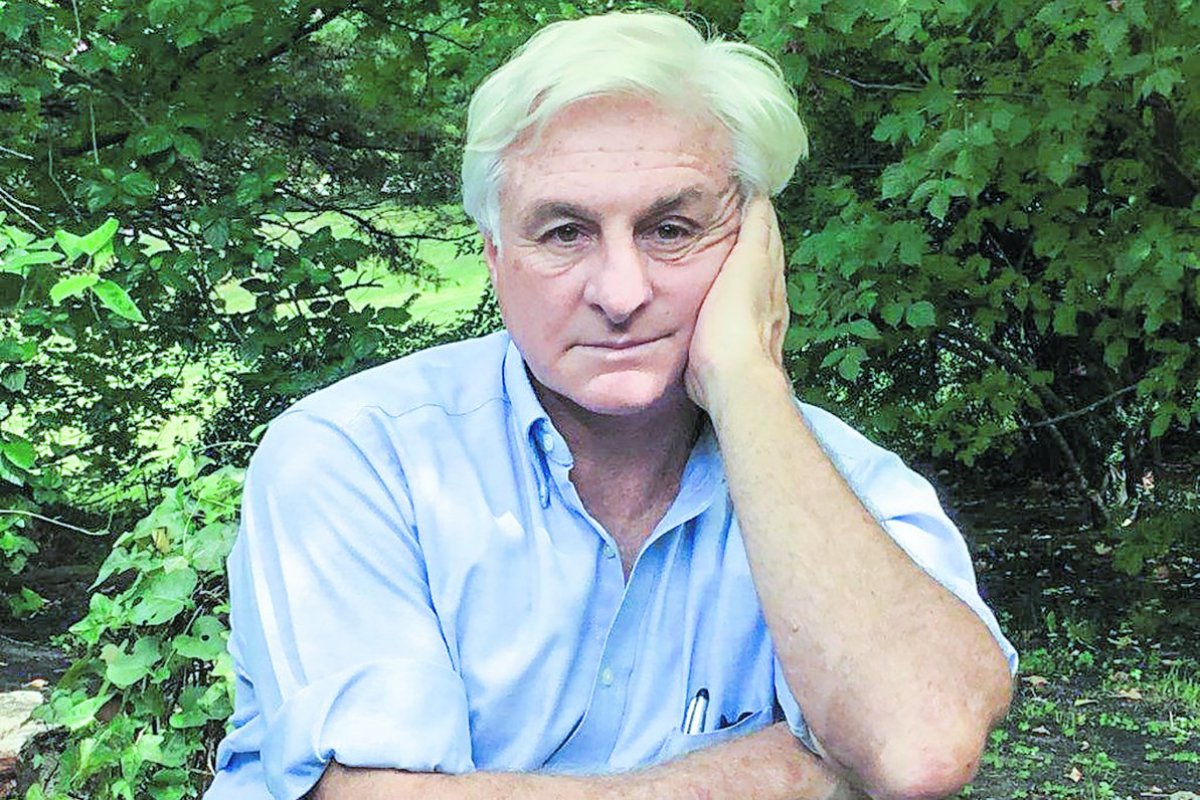<p>Roberto Canessa, sobreviviente de la tragedia aérea de los Andes: "El director logra hacer un evento poético de una cosa tan terrible"</p>