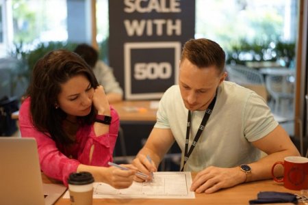 <p>500 Global sube la apuesta por las startups de Latinoamérica: ahora invertira US$ 300 mil en las mejores firmas</p>
