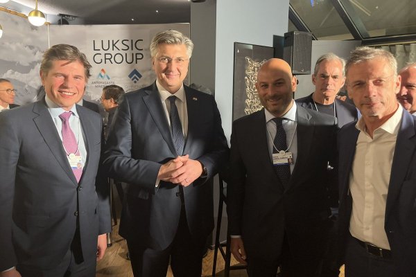 El paso adelante del Grupo Luksic en Davos