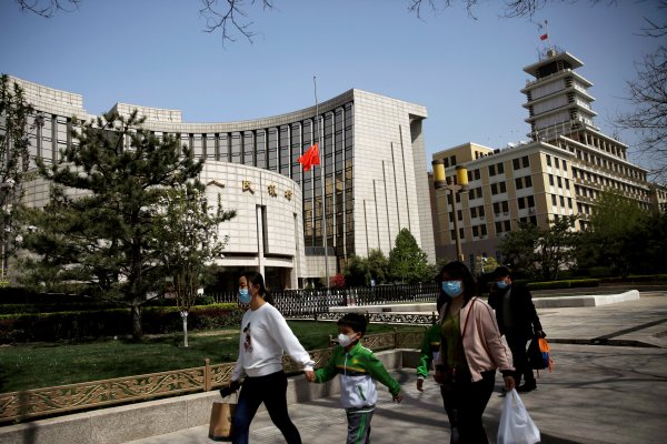 China mantiene sin cambios las tasas referenciales de préstamos, como se esperaba