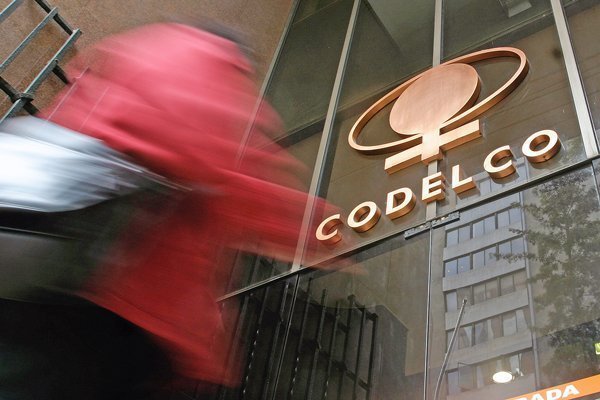 Bonos de Codelco caen tras anunciar nueva emisión de deuda a solo cuatro meses de su última operación