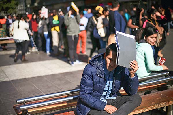 <p>Desempleo cierra el 2023 con nueva alza y se ubica en 8,5% en el trimestre octubre-diciembre</p>