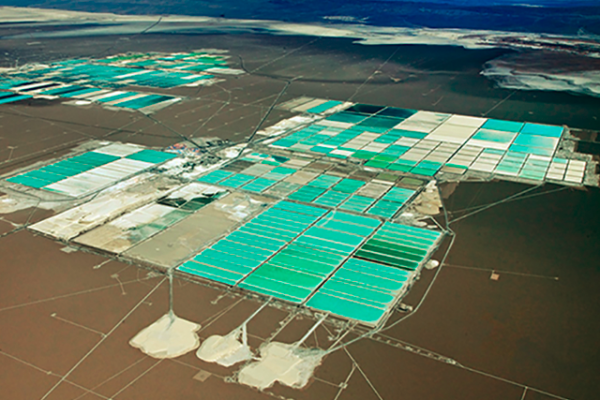<p>Acción de SQM baja casi 2% y cierra en nuevos mínimos de dos años tras menores estimaciones de BofA</p>