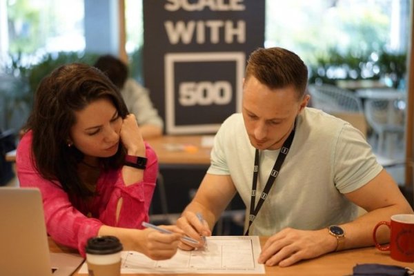 500 Global sube la apuesta por las startups de Latinoamérica: ahora invertira US$ 300 mil en las mejores firmas