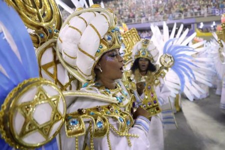 <p>Economía de Brasil se prepara para el impulso del Carnaval tras batir récord en turismo internacional en 2023</p>
