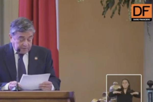 <p>Ahora en DF | El discurso del presidente del Senado en ceremonia de despedida al Expresidente Piñera</p>