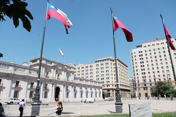 Mercado se distancia del alza del PIB que prevé Hacienda para el año y ve con inquietud deterioro de las cuentas fiscales