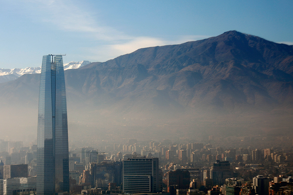 ¿Cómo ven a la economía local desde el exterior? La mirada de tres actores
