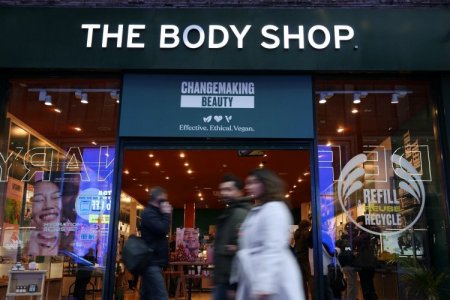 <p>The Body Shop anuncia el cierre de casi la mitad de sus tiendas en Reino Unido</p>