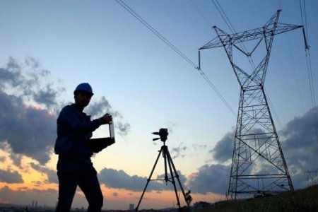 <p>Plan de reforma a los servicios públicos en Colombia: gremios advierten que convertiría al Presidente en un regulador directo del sector</p>