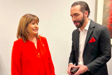 <p>Ministra Bullrich elogia a Bukele y dice que busca replicar en Argentina su método para combatir el crimen organizado</p>