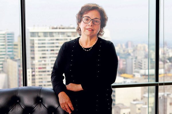 Gobierno sigue viendo interés de inversionistas por el litio pese a la baja de los precios