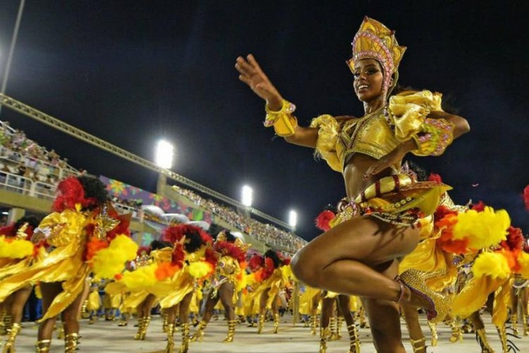 El carnaval en Brasil no logró conquistar a los turistas latinos; visitas cayeron 1,4% en enero