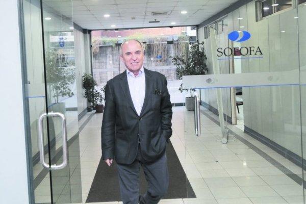 Jorge Errázuriz ficha al abogado Carlos Cortés para enfrentar querella de Giorgio Jackson