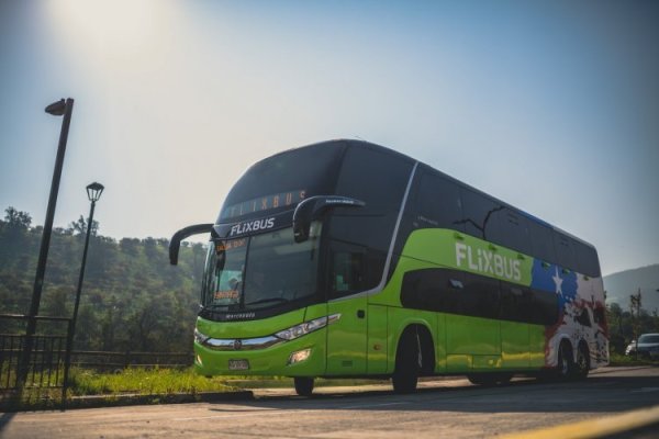 FlixBus asegura que lanzamiento en Chile fue "una de las entradas a un mercado más exitosas en nuestra historia"