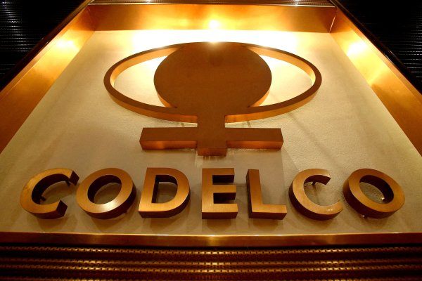 <p>Codelco informa muerte de trabajadora en accidente de camión de extracción en Radomiro Tomic</p>