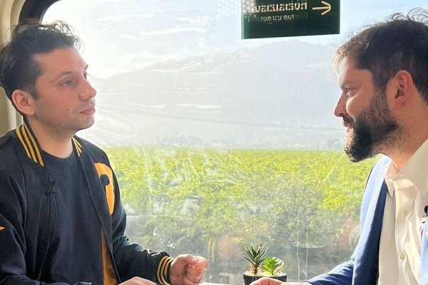 El atraso, el tren y una conversación de 45 minutos: La trastienda de la entrevista de Copano con el Presidente