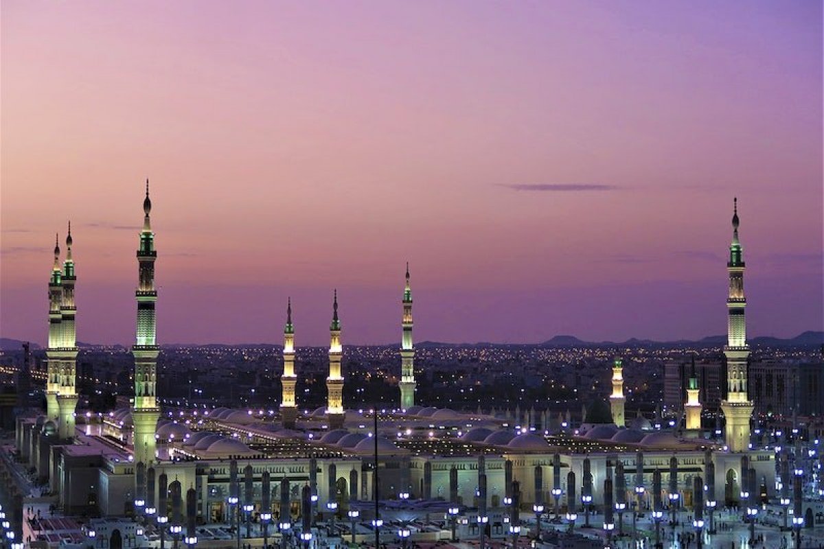 <p>¿Efecto Aramco? Las razones detrás de la reapertura de la embajada chilena en Arabia Saudita</p>
