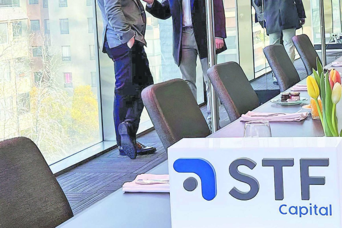 <p>Nuevo equipo y batalla con el CDE: STF Capital, un año después</p>