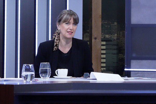 Carolina Urrejola deja T13 Radio y se instala en CNN Chile