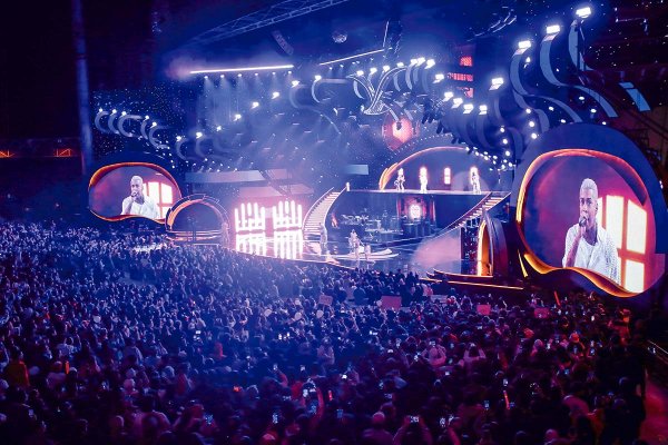 ¿Viña tiene festival? licitación vive complejo momento