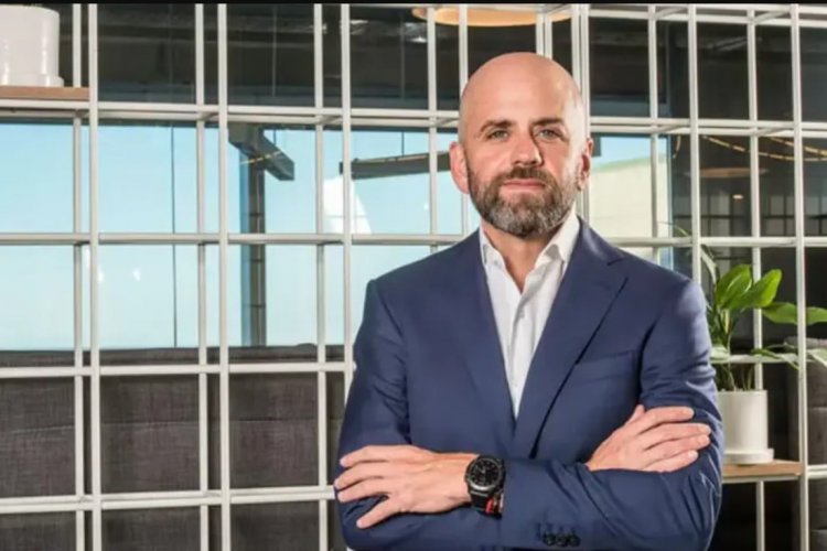 <p>El “tio WOM” es removido como CEO: ¿quién es el ejecutivo argentino que lo reemplazará?</p>