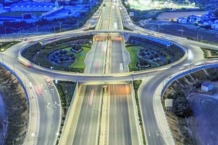 <p>Consorcio entre Acciona, Ferrovial y Sacyr se adjudica el Anillo Vial Periférico de Perú por US$ 3.400 millones</p>