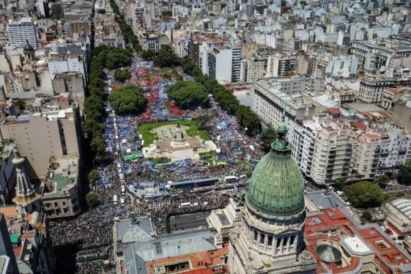 A cuatro meses de asumir, gobierno de Javier Milei afronta su segundo paro general en Argentina, convocado para el 9 de mayo