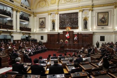 <p>Congreso de Perú aprueba séptimo retiro de las AFP: afiliados podrán cobrar hasta US$ 5.500</p>