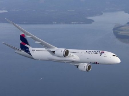 <p>Regulador aéreo por incidente en vuelo de Latam: “El asiento de la cabina inició un movimiento involuntario hacia adelante”</p>
