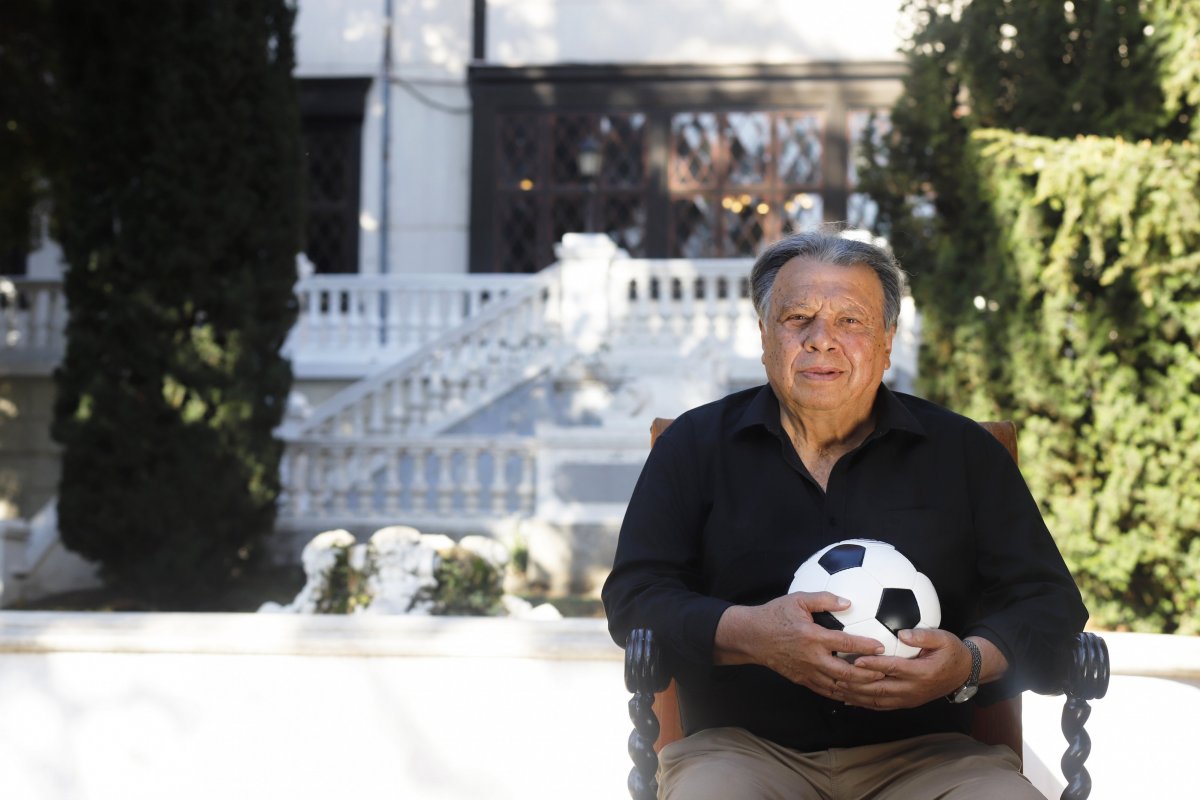 <p>Elías Figueroa, a sus 77: "Hoy no veo mucho fútbol, hay cosas que me cuesta entender"</p>