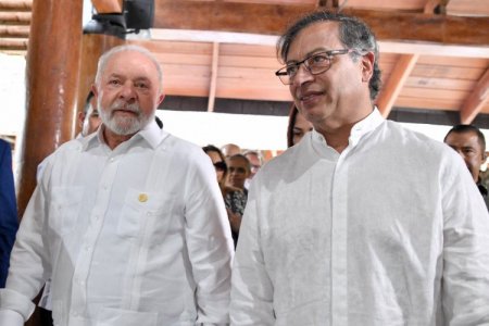 <p>Presidente de Colombia propone a Ecopetrol y Petrobras trabajar juntas en hidrógeno verde</p>