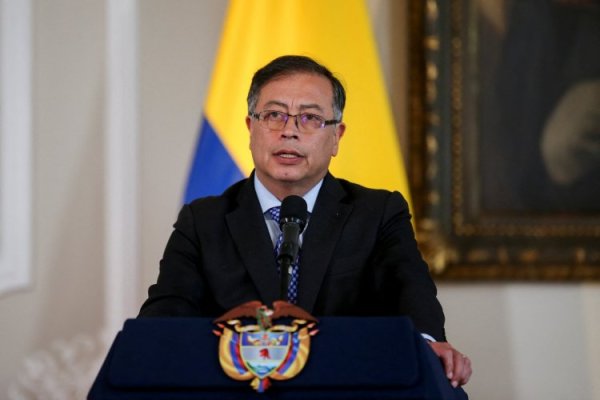 Colombia sigue los pasos de Ecuador para afrontar crisis de energía: este viernes se decretó como día cívico
