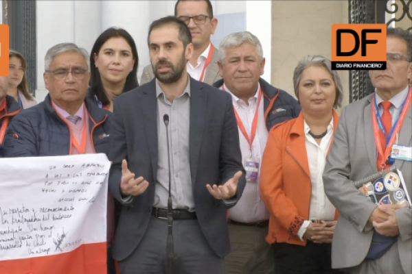 <p>Ahora en DF | Ministro Grau por Enade: “Nuestro país necesita trabajar en conjunto y mirar la realidad con ojos optimistas”</p>