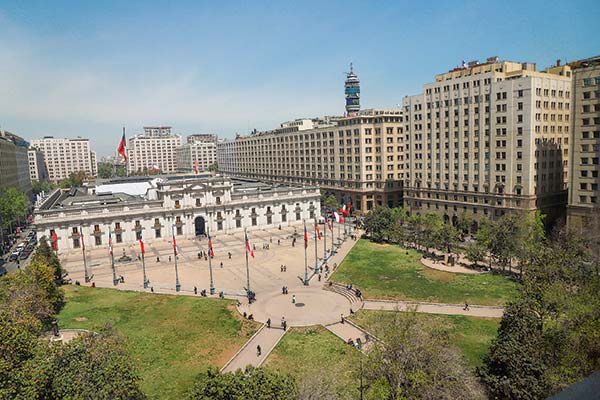 Años de estrechez: Chile se queda sin espacio para seguir aumentando el gasto 