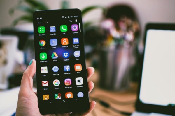 Argentina aprueba acuerdo para eliminar el cobro del roaming en el Mercosur