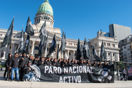 <p>Nueva huelga contra Milei cierra con balance mixto y abre el debate para otro paro por 36 horas</p>