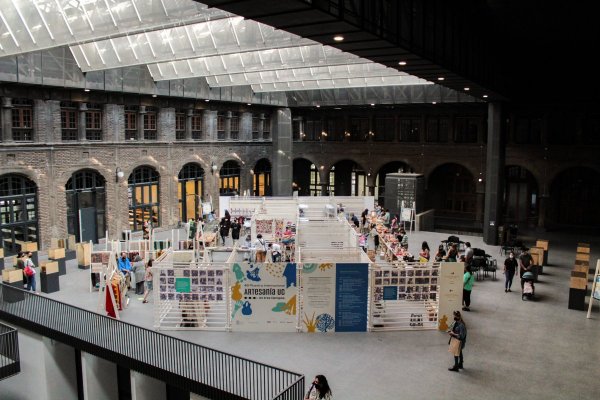 Guía de Ocio: Una feria de artesanía, una polémica exposición en Vitacura y más