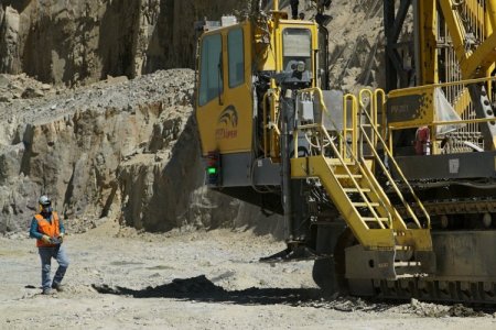 <p>Argentina, Perú y México tienen más empresas abiertas en la Bolsa de Toronto que Chile, pese a ser país minero</p>