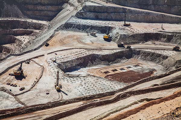 <p>Buenas señales para la inversión: la minería y el sector público impulsan la actividad de las empresas de ingeniería en el primer trimestre</p>