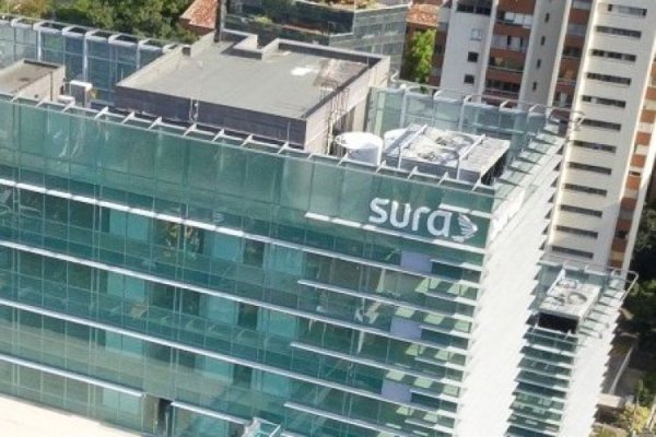 Utilidad de colombiano Grupo SURA trepa casi 500% en primer trimestre tras ventas de acciones