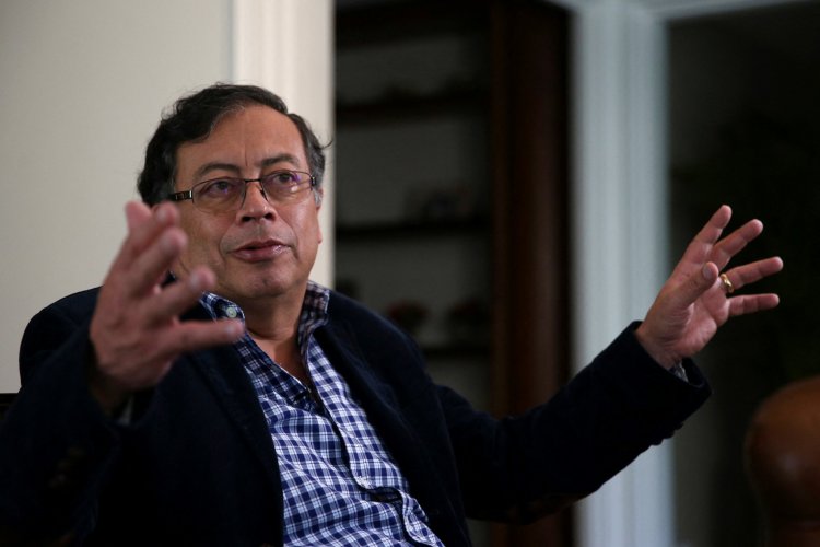 <p>Colombia en picada: bonos caen con fuerza tras alerta del Presidente Petro por el techo de la deuda</p>