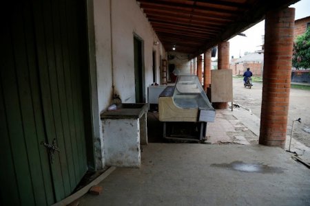 Alta inflación y tipo de cambio en Argentina crean un pueblo fantasma en la frontera con Paraguay