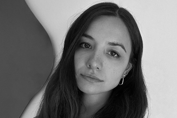 La ilustradora chilena que conquistó al NYTimes, Apple y Gucci